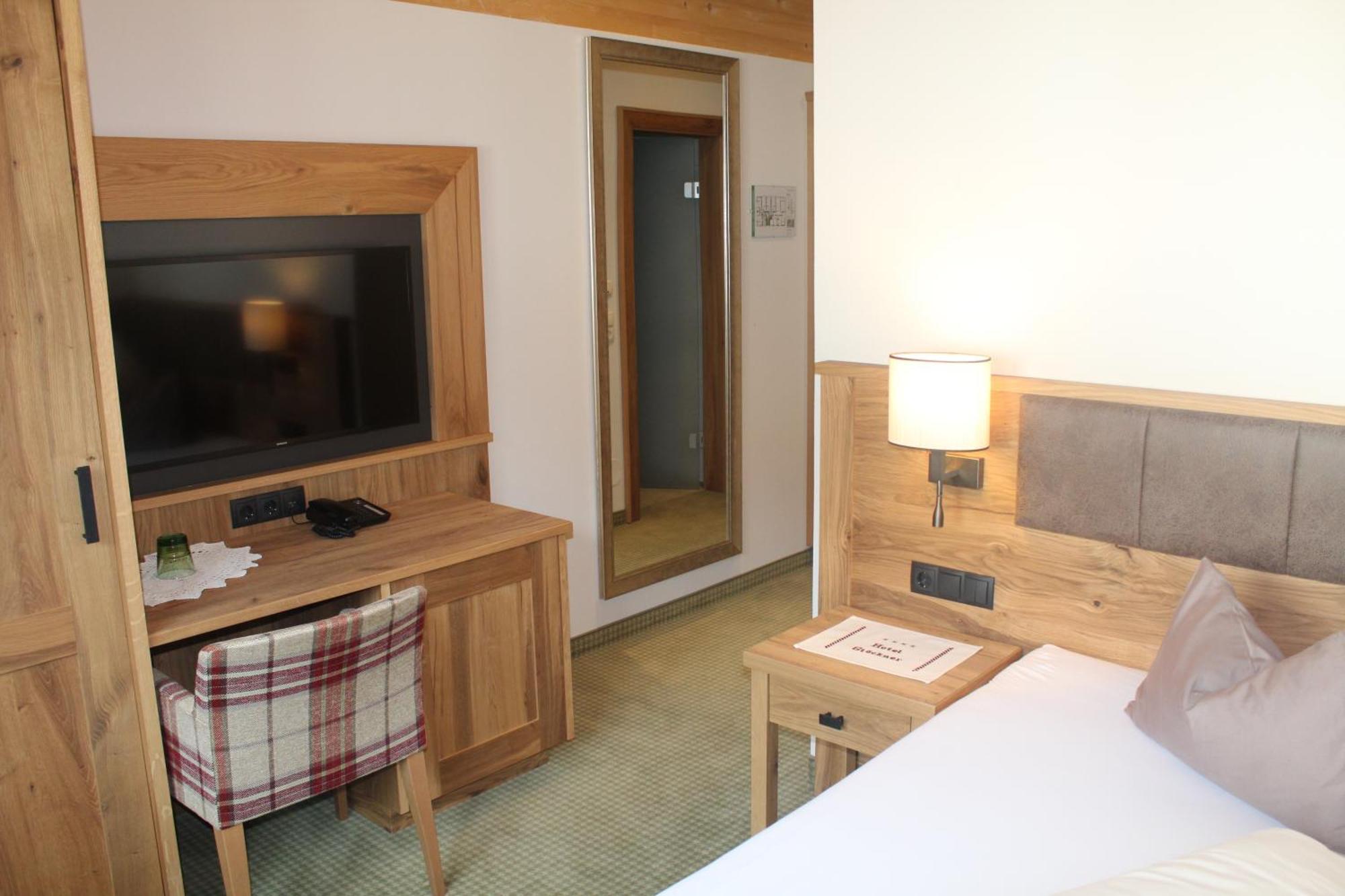 Hotel Gloeckner Und Hotel Residenz Gloeckner Mathon Bagian luar foto